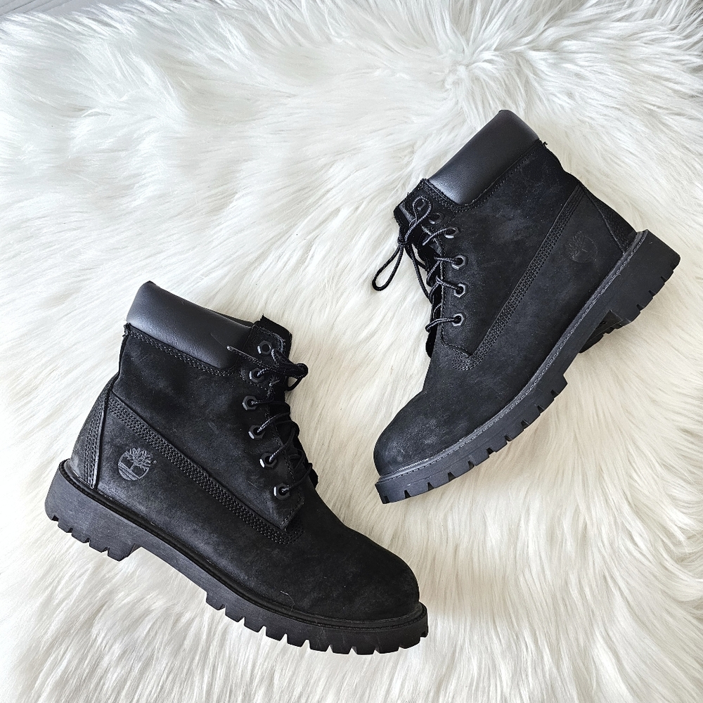 Timberland 12907 6-Inch Classic Waterproof Leather Boot Black Buc Junior 6